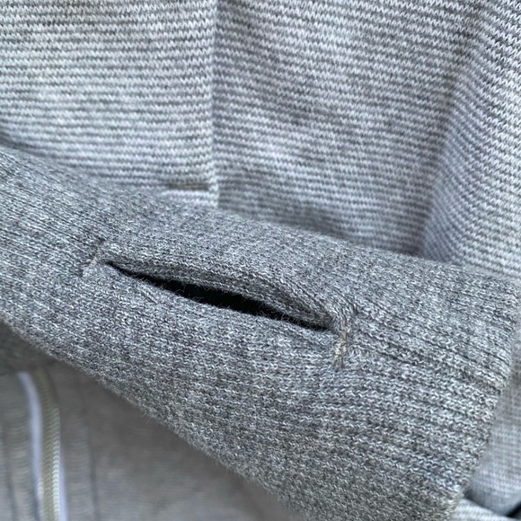 Lululemon Scuba Hoodie - Picture 5 of 5